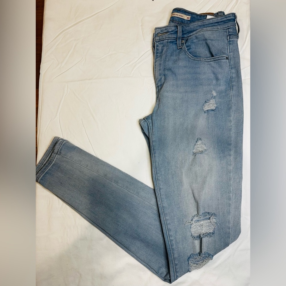 Levi's Light Blue High Rise Women Jeans